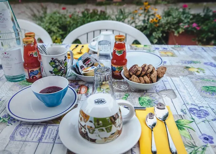 Bed and Breakfast La Tamerice 3*