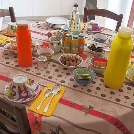 La Tamerice Bed & Breakfast